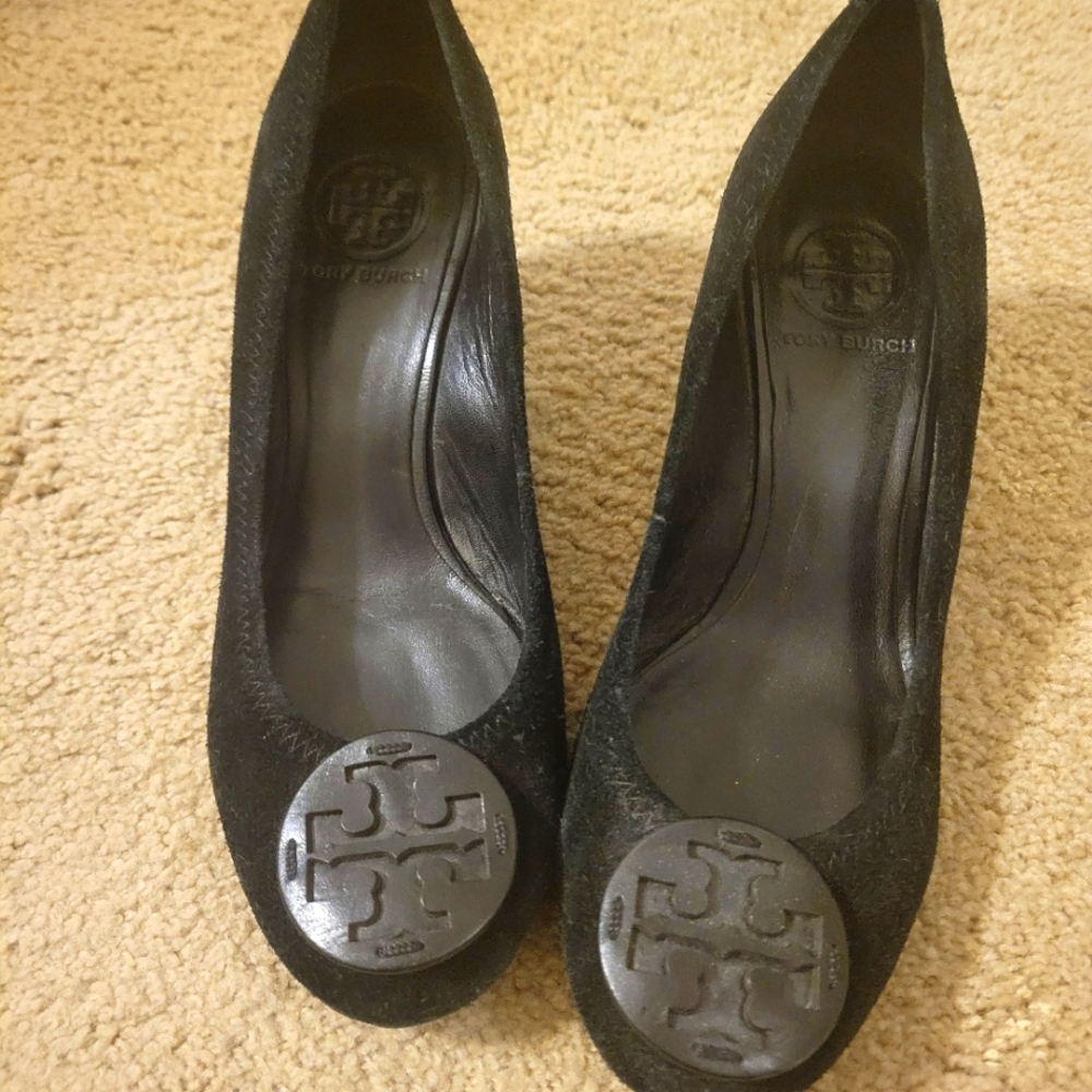 Black Tory Burch wedge heels